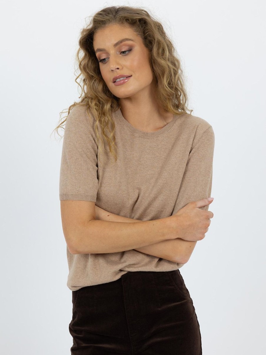 Women Humidity Tops | Kiki Tee
